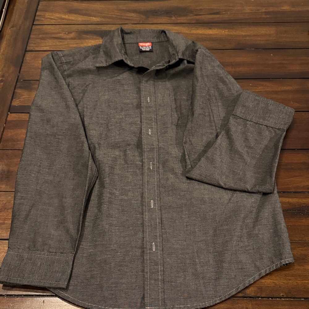 Boy’s Gray Button-Up Shirt